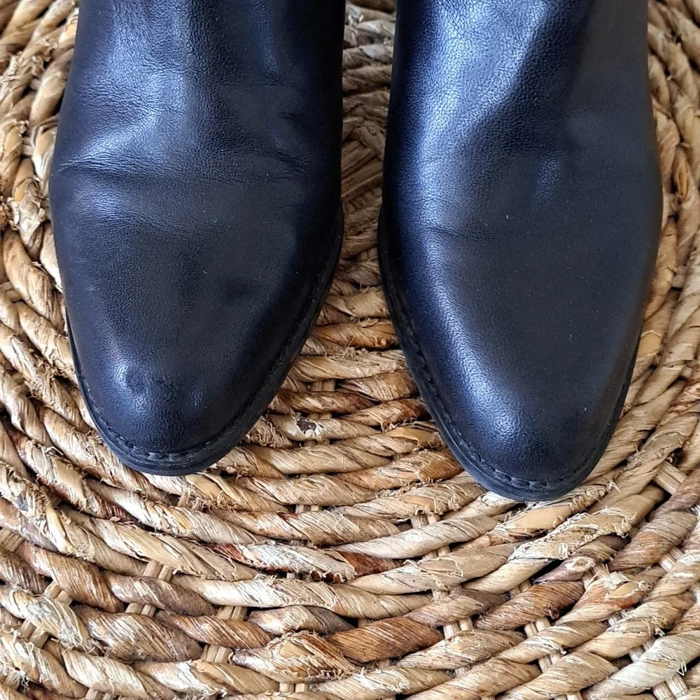 Stuart Weitzman Womens Black Leather Preppy Ankle Booties Stretch Back Panel 6.5